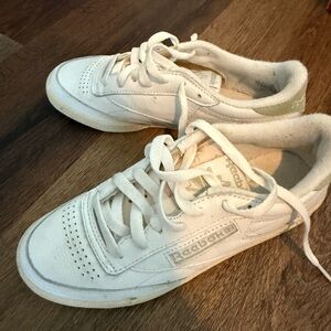 Reebok Women Classic White Sneakers